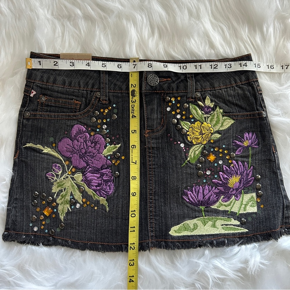 Vintage NWT XOXO Embroidered Denim Mini Circa-2000’s Spirit Bird Embroidery - Picture 11 of 13